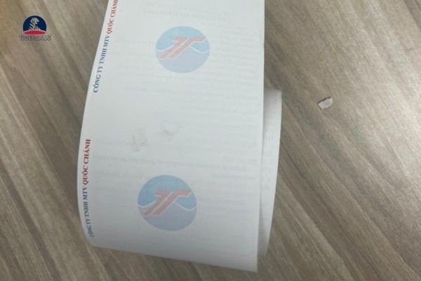 Giấy in nhiệt in sẵn logo thương hiệu